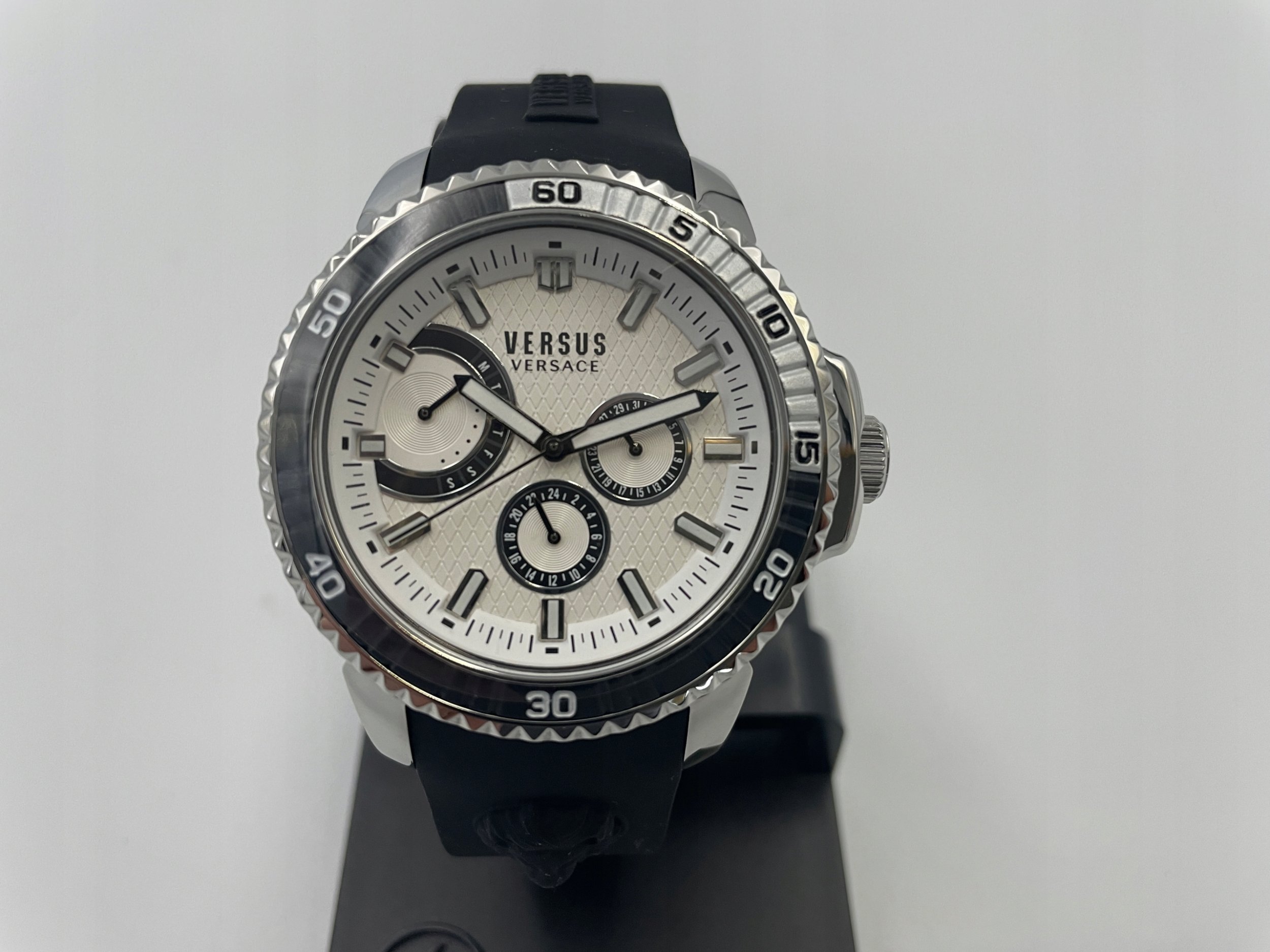 Zegarek Versace Aberdeen VSPLO0119