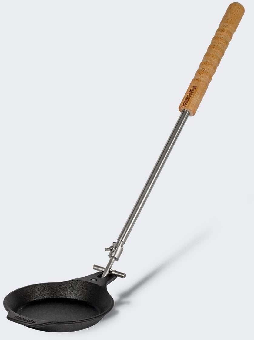 Żeliwna Patelnia Na Uchwycie Teleskopowym Petromax