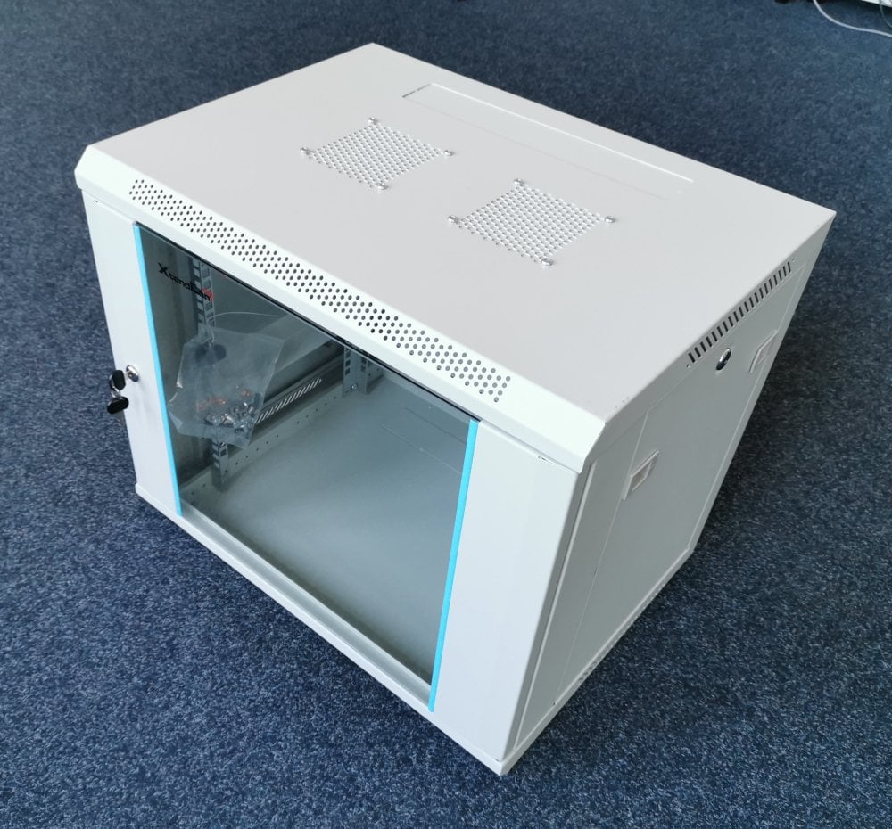 Szafa XtendLan 19" szafa rackowa 9U 600x450, nosność 60 kg, szklane drzwi, spawany, szary