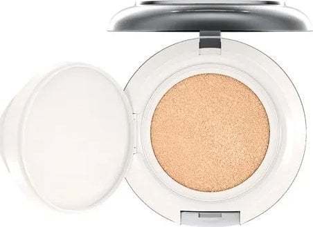 MAC MAC, Lightful C+, Compact Foundation, Light, SPF 50, 12 g For Women