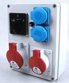 Pawbol Rozdzielnica R-BOX 240 1x32A/5P 1x16A/5P 2x250V, wył. L/P IP44 (B.1095W)