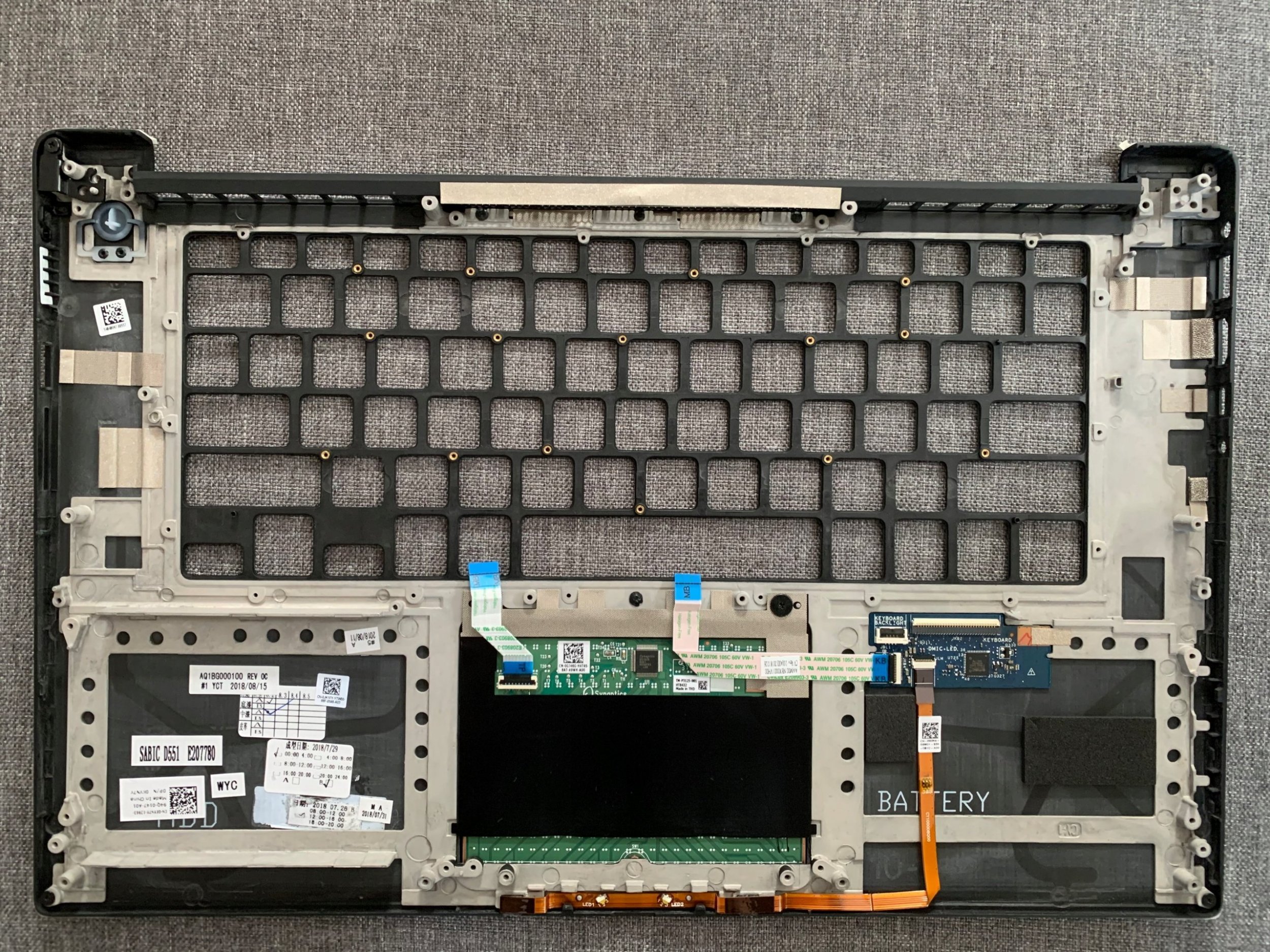 Dell Palmrest W TP