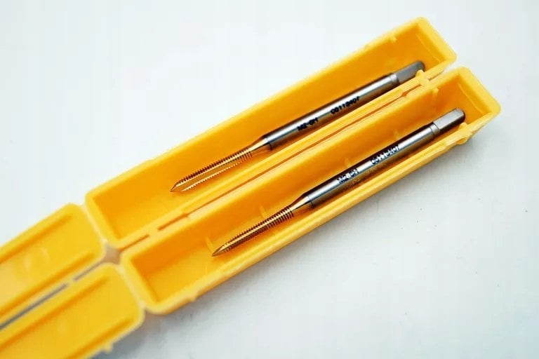 Fanar GWINTOWNIK M 2 DIN-371B (6H) HSSE-PM TIN 800X