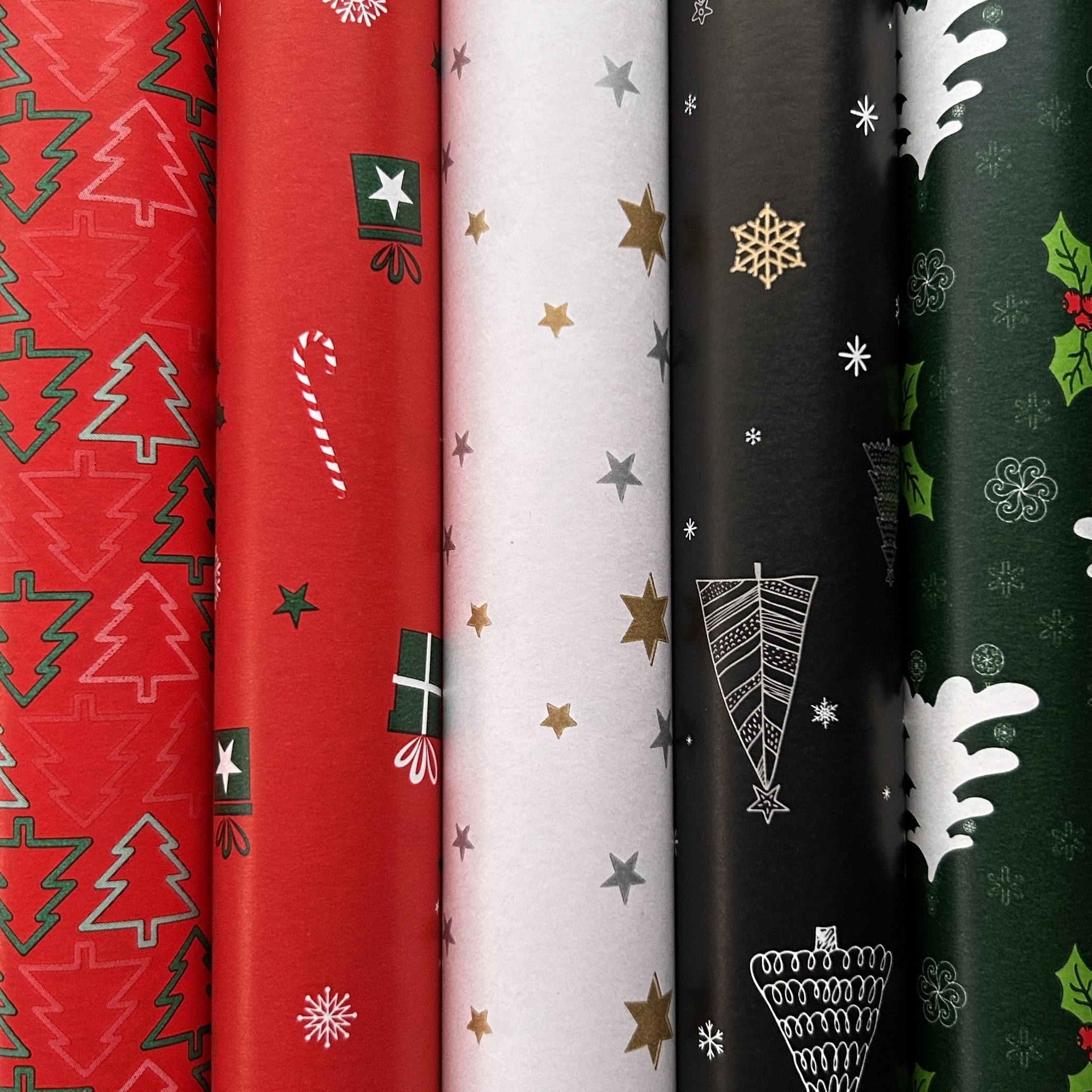 Zestaw papierów świątecznych pakowania choinki gwiazdki 70cmx2m 5szt ZST89