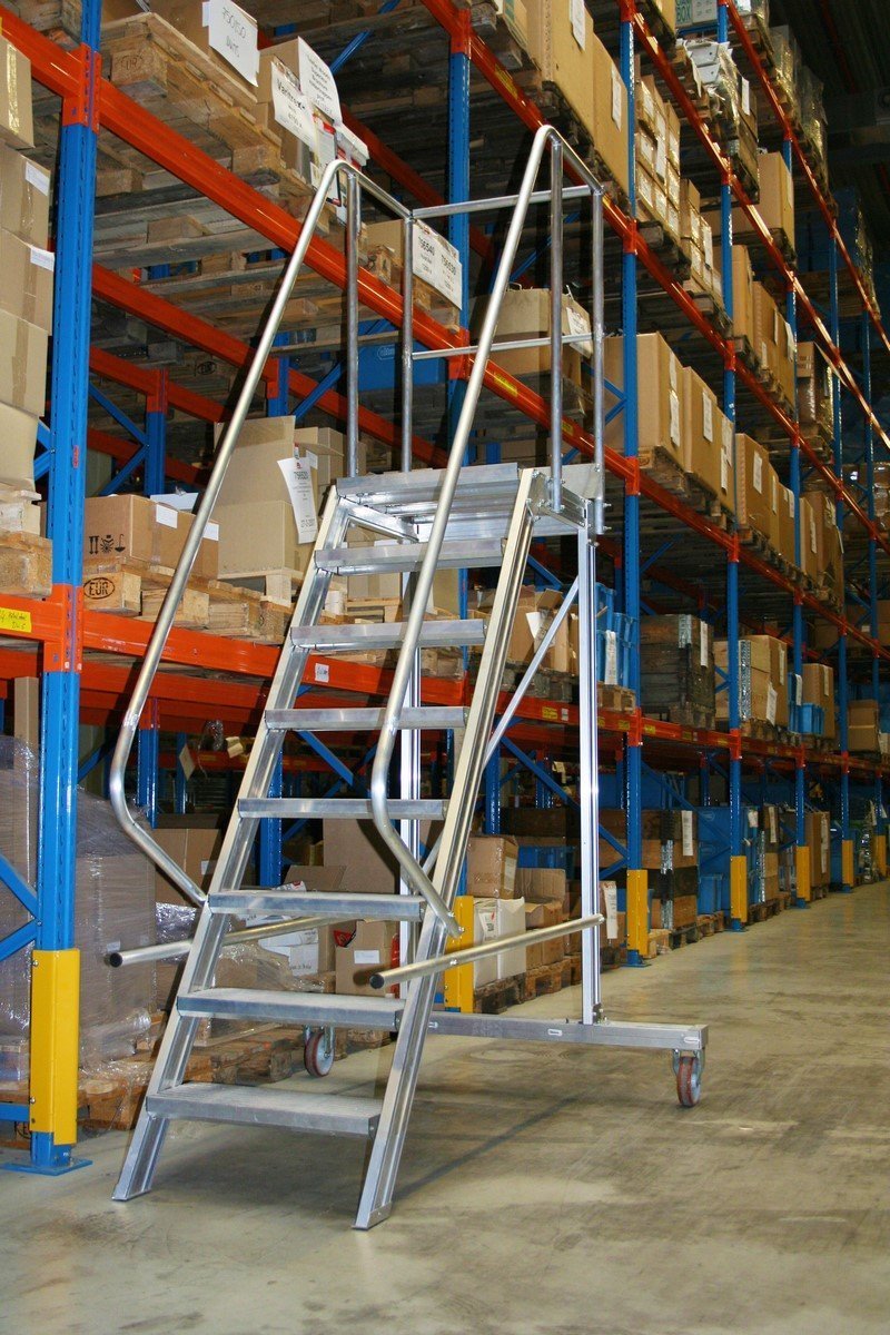 Lero Aluminiowy podest roboczy jezdny (wys. 245 cm, 12 stopni, 2 koła)