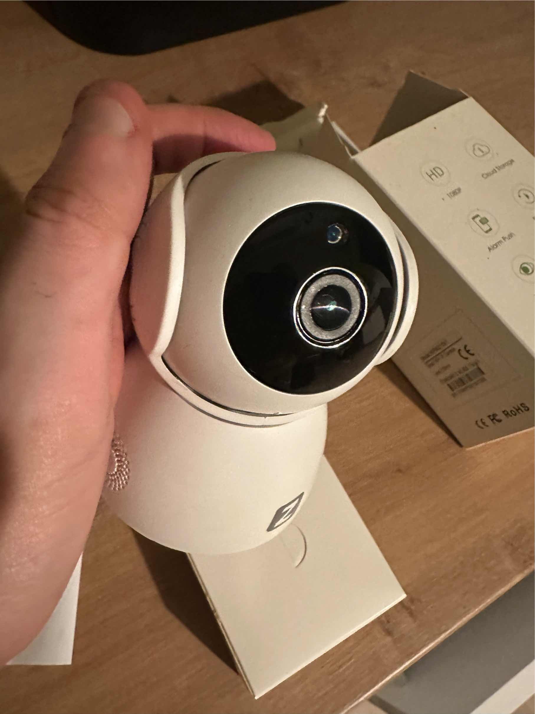 Kamera WiFi Obrotowa 2MPx Full HD (NIANIA ELEKTRONICZNA) przemysłowa firmowa - powystawowa - najniższa cena