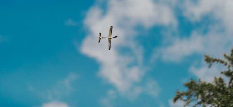 Goki Samolot do składania Eagle Jet