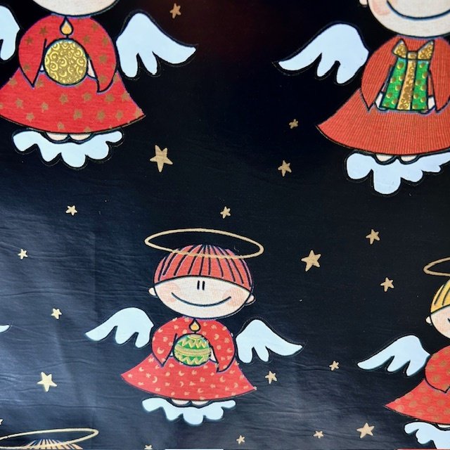 Papier świąteczny czarne aniołki do pakowania 57cmx2m 2m749