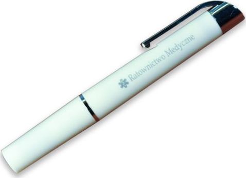 Polska Firma Latarka lekarska diagnostyczna biała z nadrukiem Ratownictwo Medyczne