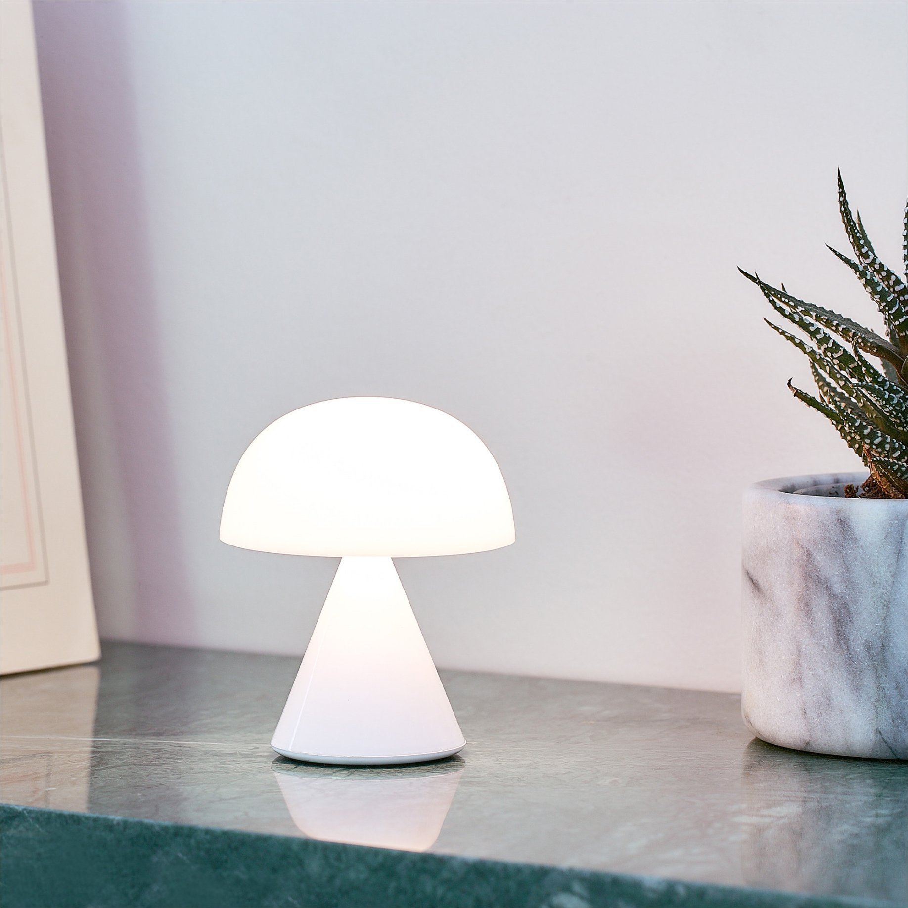 Lexon Mina L LED lamp white LH65WG