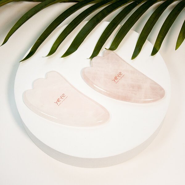 Yeye Kamień Gua Sha do masażu i relaksu - stopa różowy kwarc