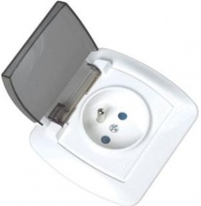 Kontakt-Simon Gniazdo hermetyczne pojedyncze AKORD z/u 16A IP44 z klapką dymną białe - AGZ1BE/11A