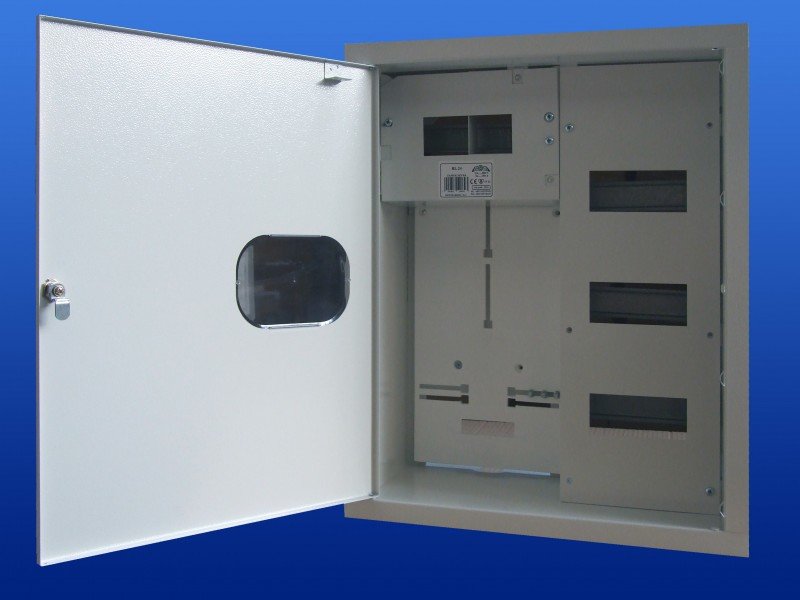 Sabaj Rozdzielnia podtynkowa licznikowa RL-24 ZSZ z oknem i zamkiem IP30 (2-089)