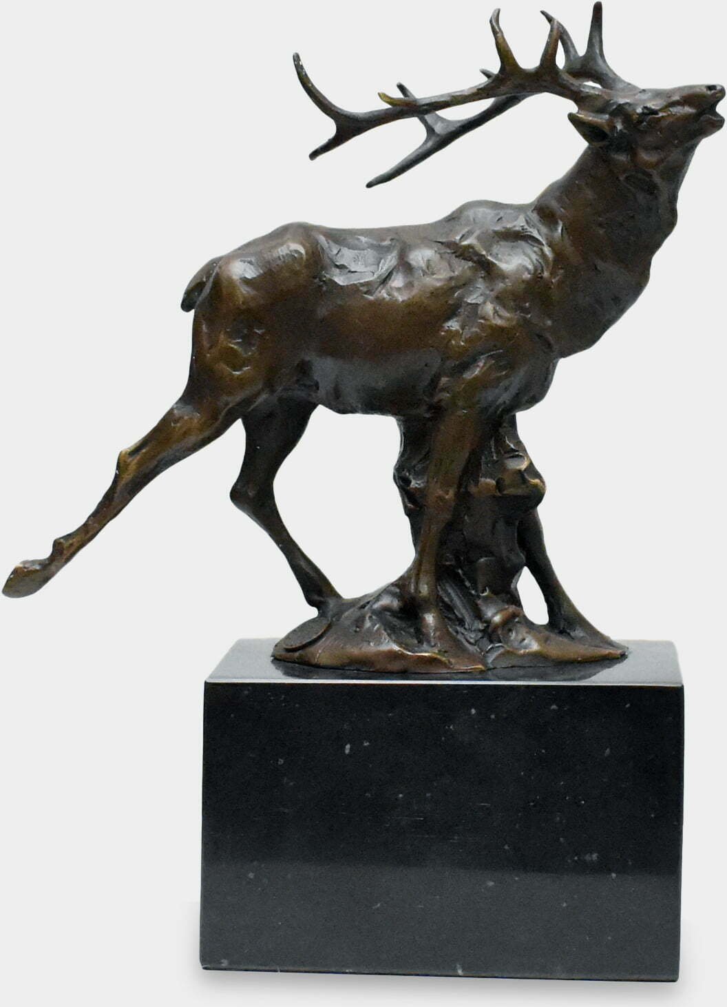 rzezbyzbrazu Ryczący Jeleń Rzeźba z Brązu