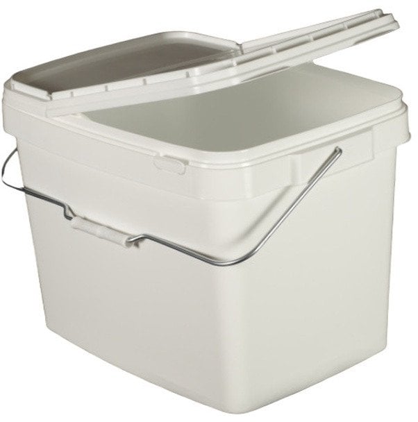 SQUARE BUCK WITH LID 38X30X45CM 34L WHT