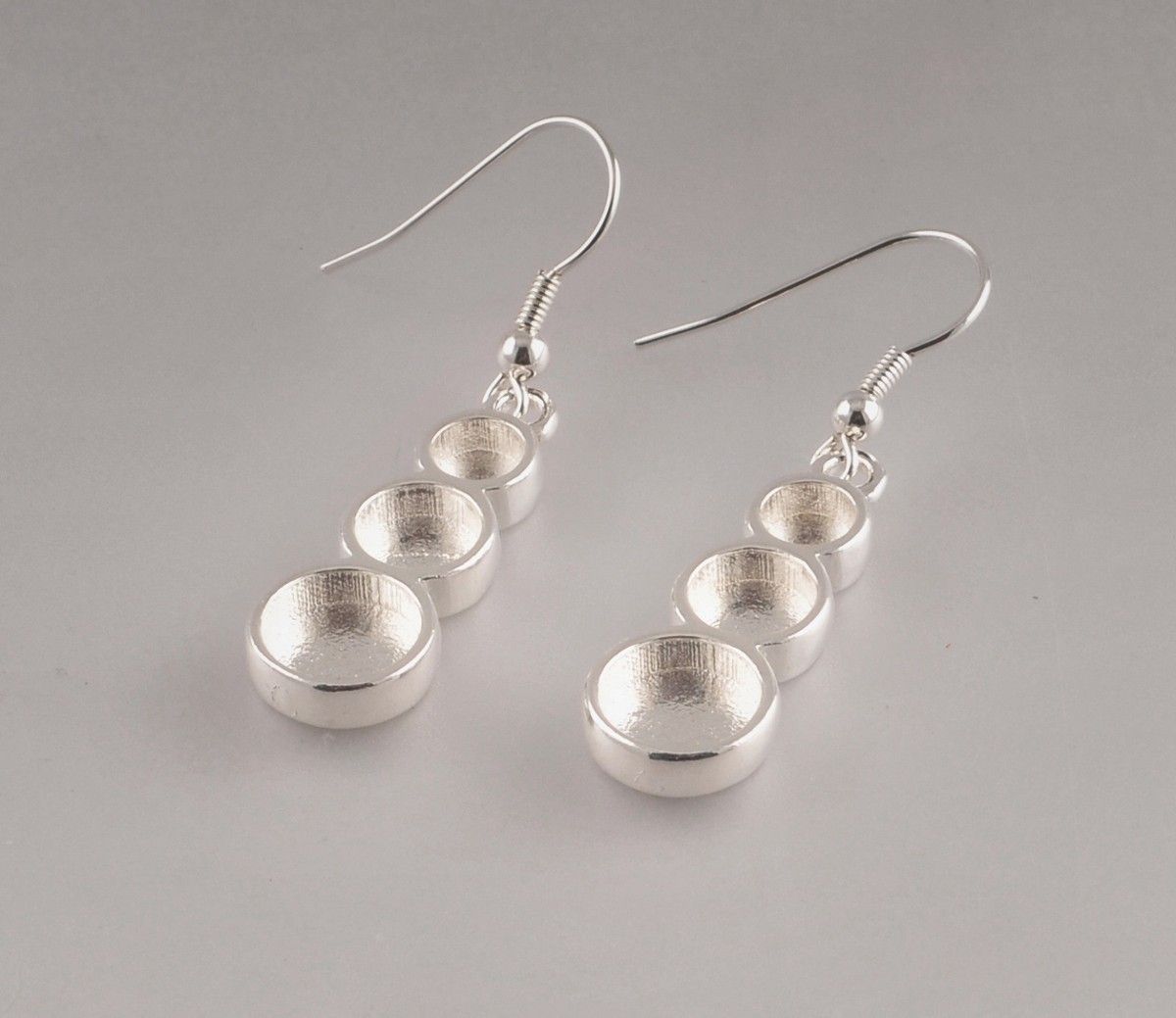 The Clay and Paint Factory Kolczyki Trzy Kółka 27x11 mm