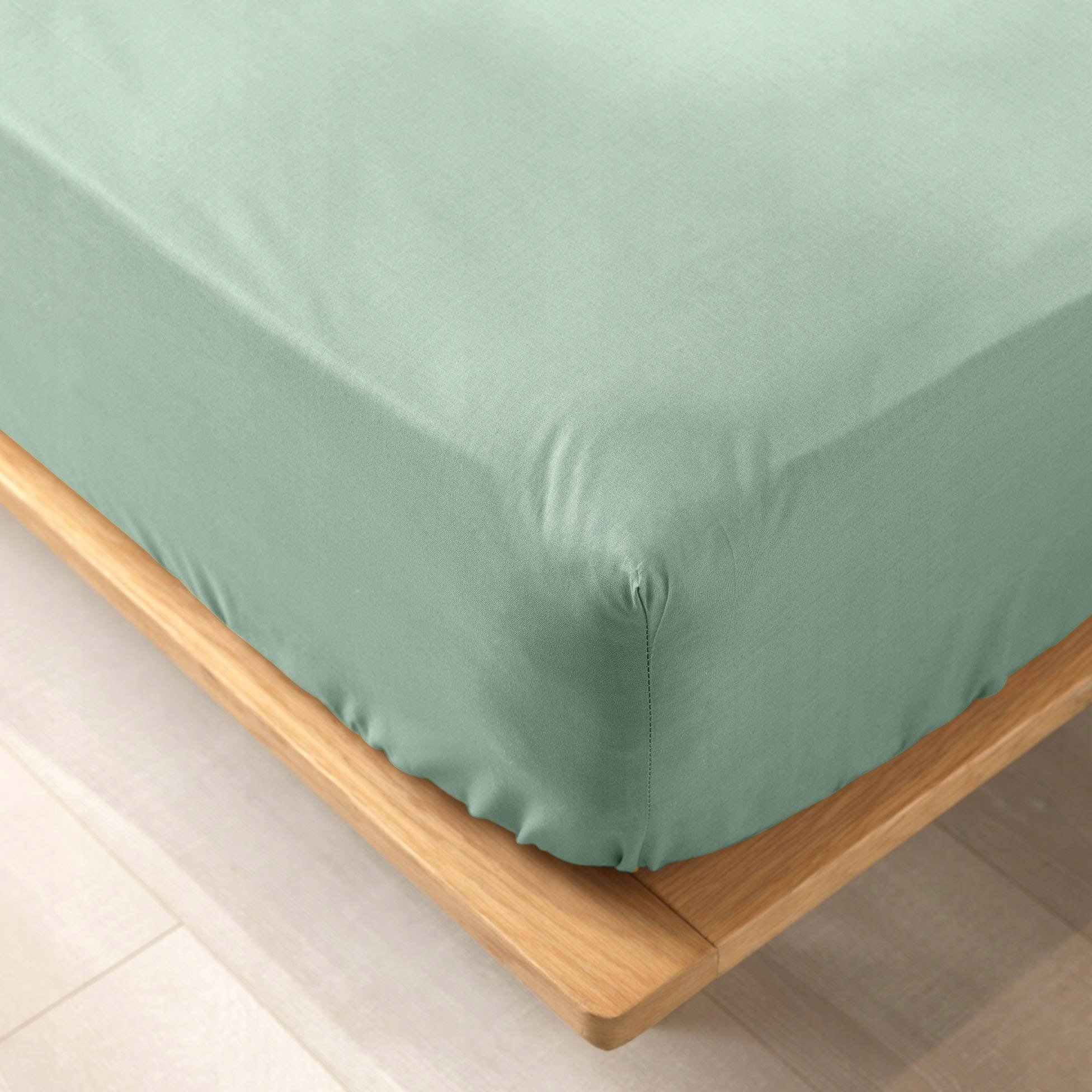 Douceur d`Interieur Podwójne prześcieradło z organicznej bawełny BIOLINA, 140 x 190 cm