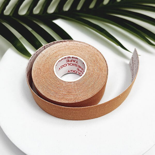 FACE TAPE liftingująca taśma do twarzy 2,5 cm YEYE Beżowy