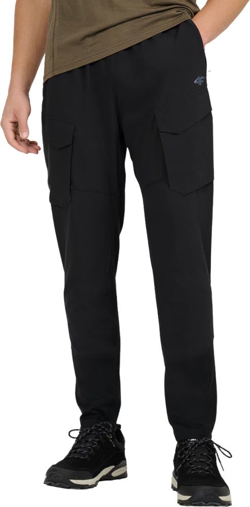 4f Spodnie męskie FNK M1056 czarne 4FWAW25TFTRM1056 20S 2XL