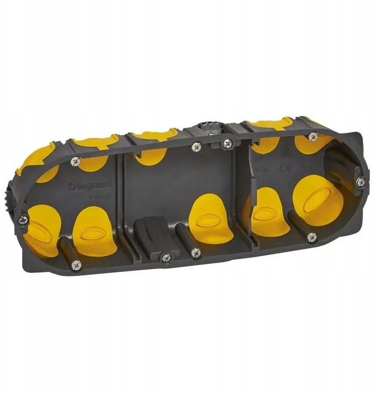Puszka potrójna do karton-gipsu 50 mm z membraną IP40