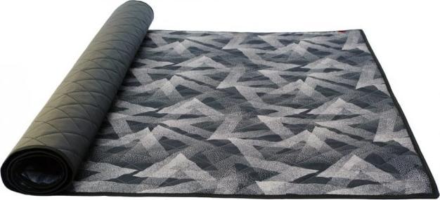 AUUU Mata dla Psa - TRÓJKĄTY - Narzuta ochronna