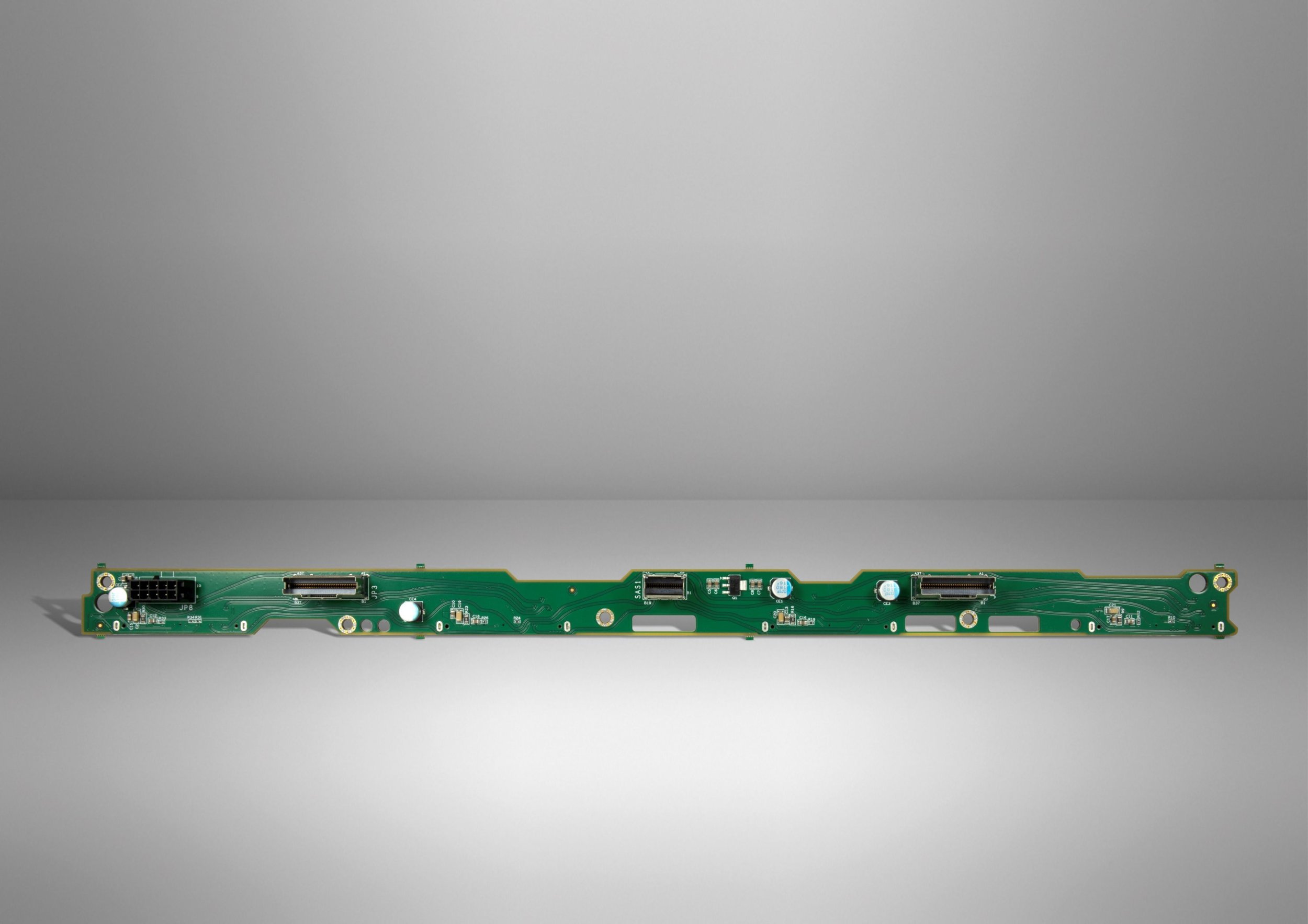 IPC 19'''' SU-2 Backplane NVMe/ SAS/ SATA, 4-fach