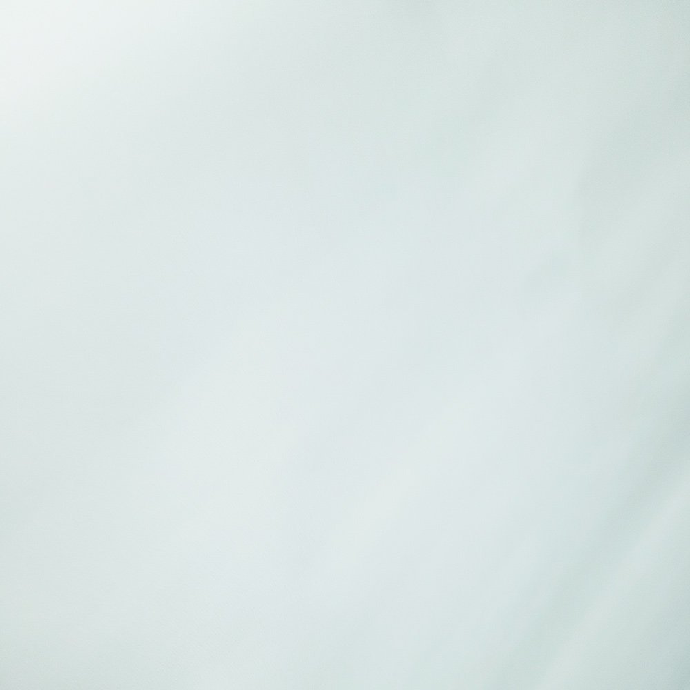 Papier miętowy do prezentów 57cmx20m 20m325