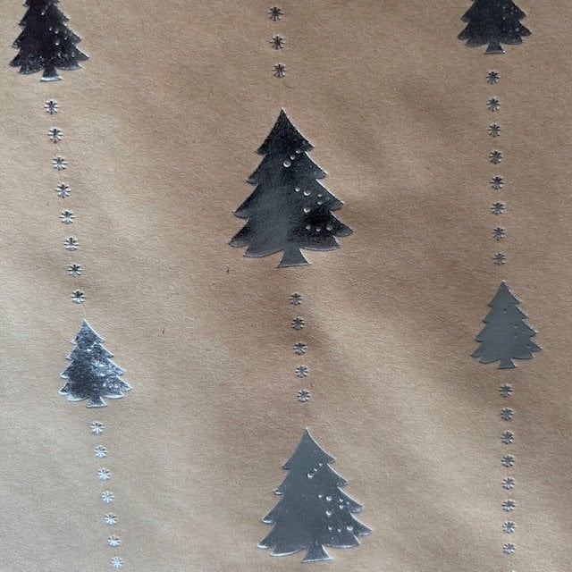 Fastima Papier świąteczny do pakowania beżowy srebrny choinkowy 70cmx2m 277m70