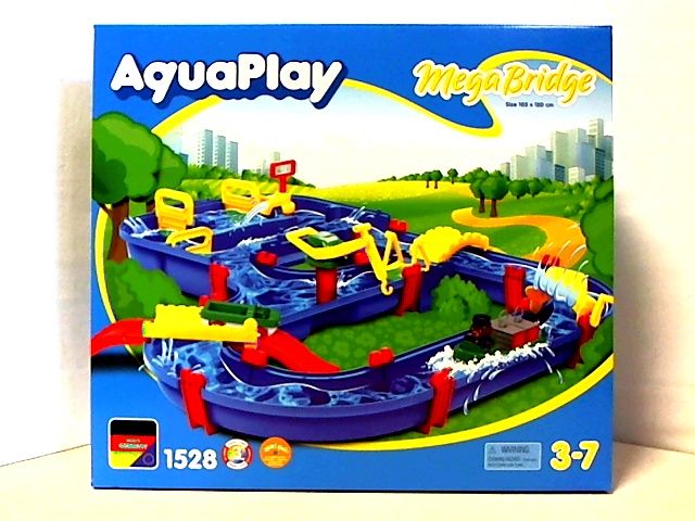 Big AquaPlay MegaBridge water toy