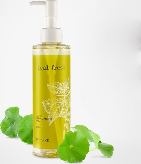 Deoproce Pianka myjąca do twarzy wegańska Real Fresh Deoproce 210ml