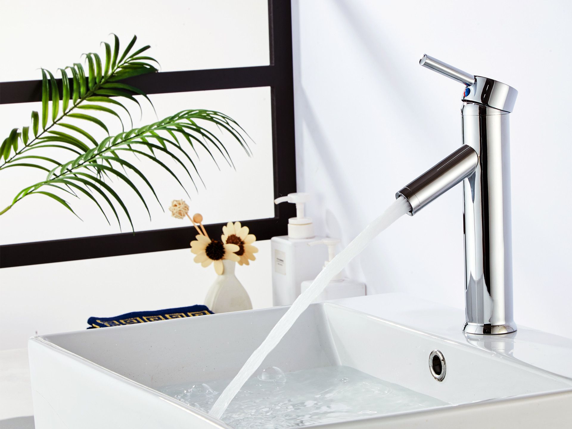 Bateria umywalkowa Toule stojąca chrom (kralaz_24_chr_7741a)