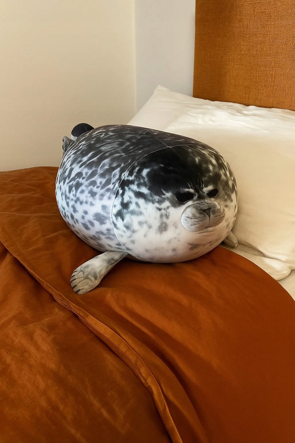 B48Z PLUSZOWA FOKA PLUSZAK PODUSZKA 60CM