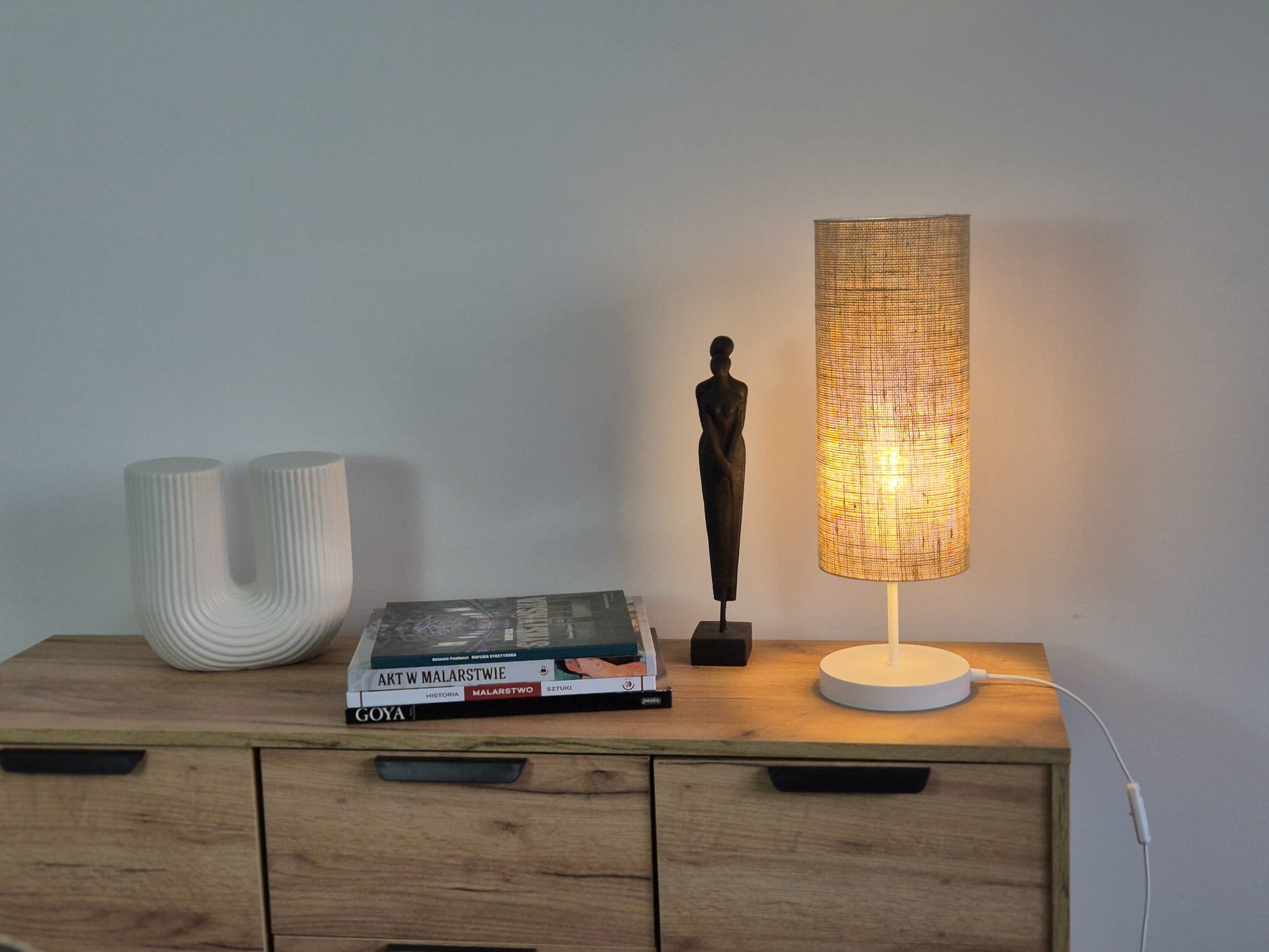 Lampka nocna gabinetowa BOHO len biała