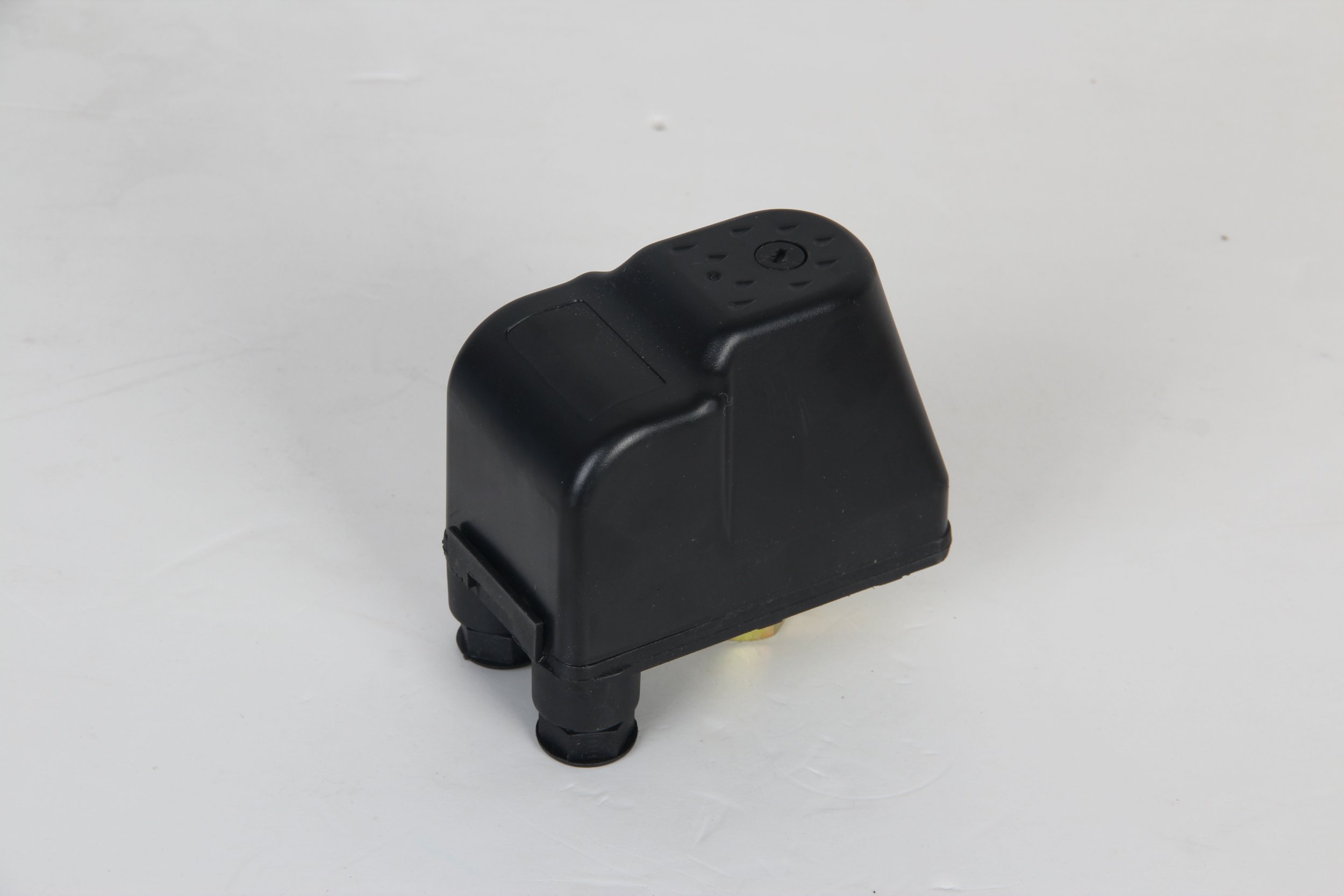 RELAY PW-3 INTERNAL THREAD