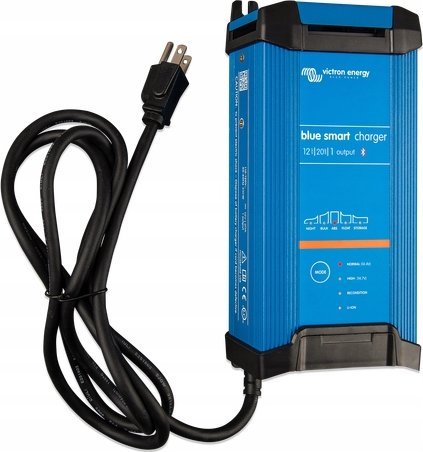 Victron Energy Prostownik Victron BLUE SMART IP22 24/16A (1)