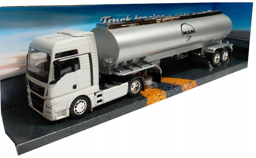 WELLY 1:32 truck z przyczepą MAN TGX OIL 26520
