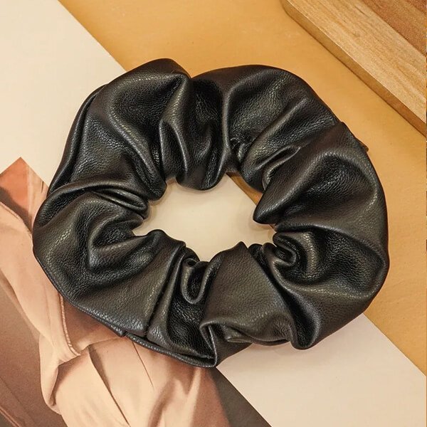 Gumka LEATHER do włosów YEYE Czarny