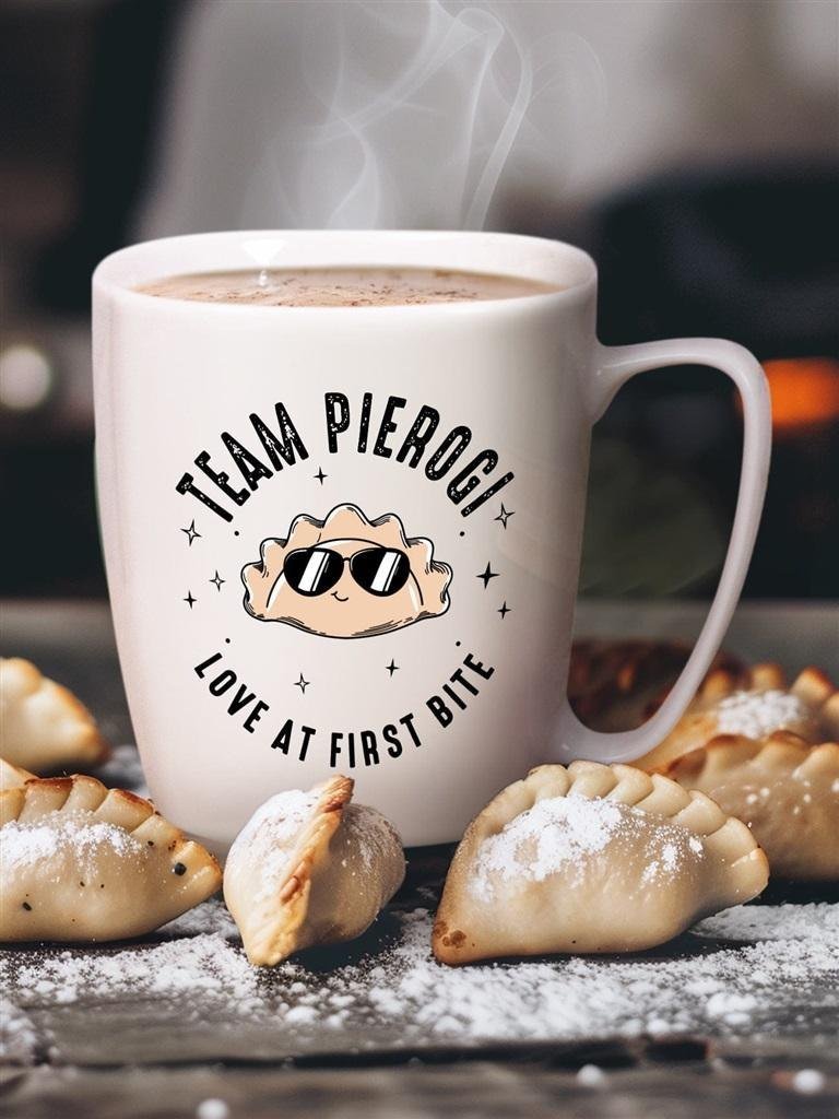 Nadwyraz.com Kubek team pierogi