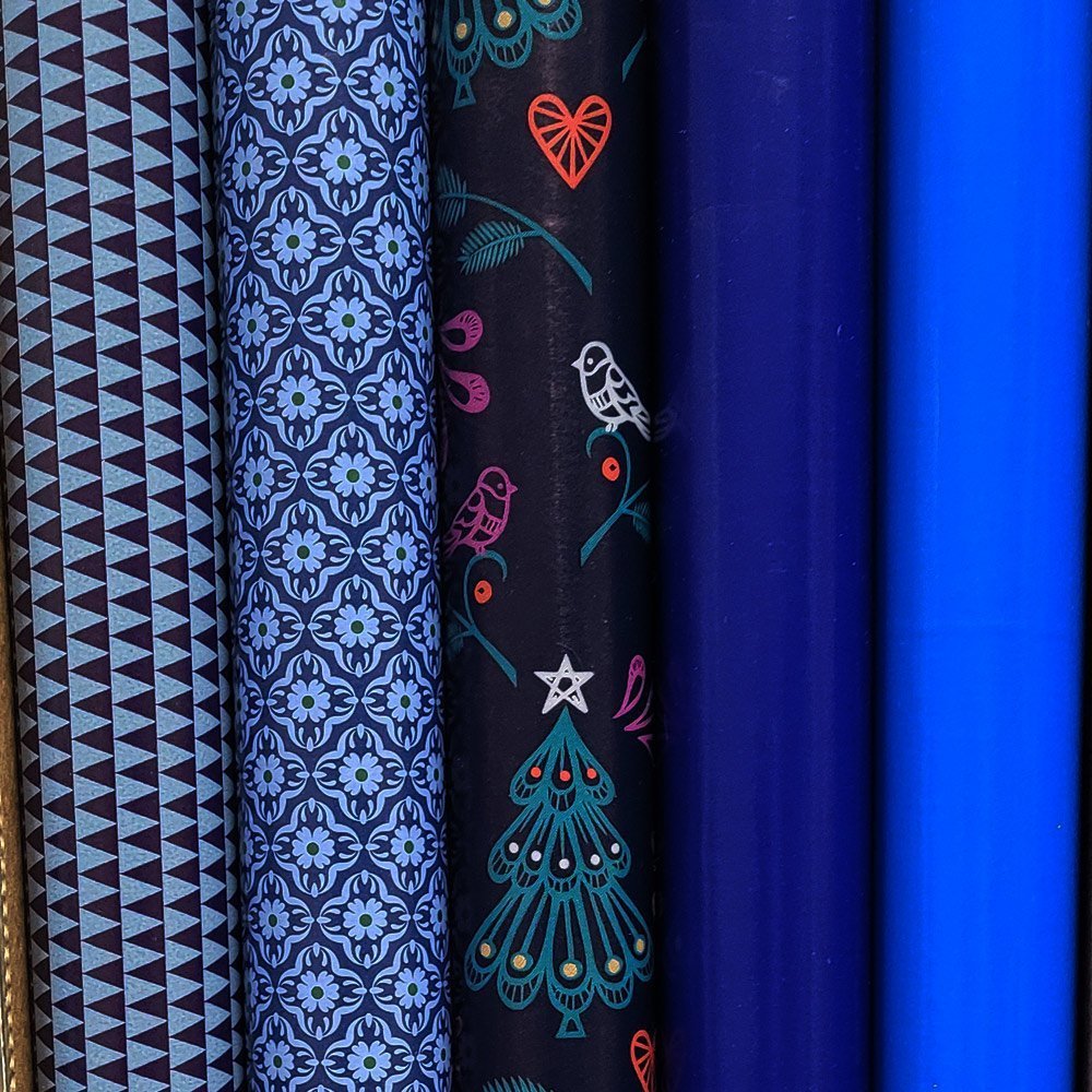 Papier zestaw do pakowania prezentów 57cmx2m 5szt ZST34