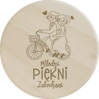 Koszulkowy Młodzi, piękni, zakochani - drewniana deska obrotowa z grawerem