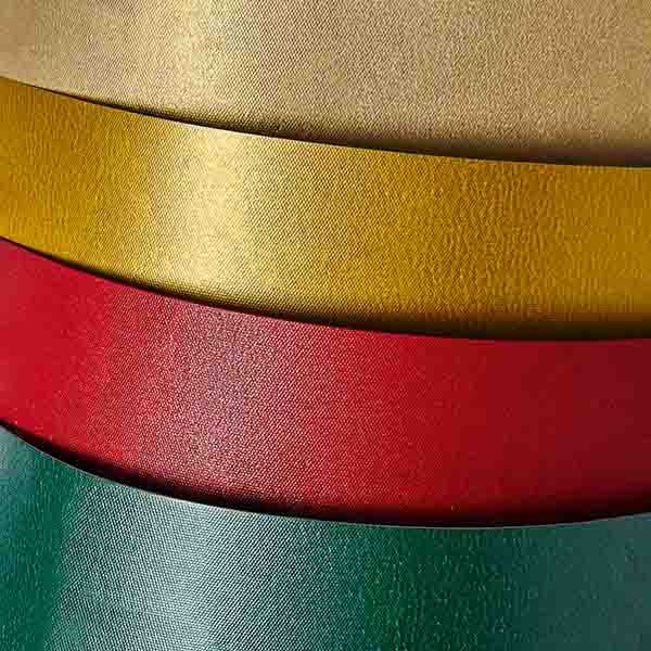 Argo KARTON OZDO.A4 ICELAND CZERWO.20ARK.220G KARTON OZDOBNY PREMIUM