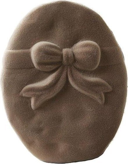 Figurka ceramiczna jajko pokryta materiałem