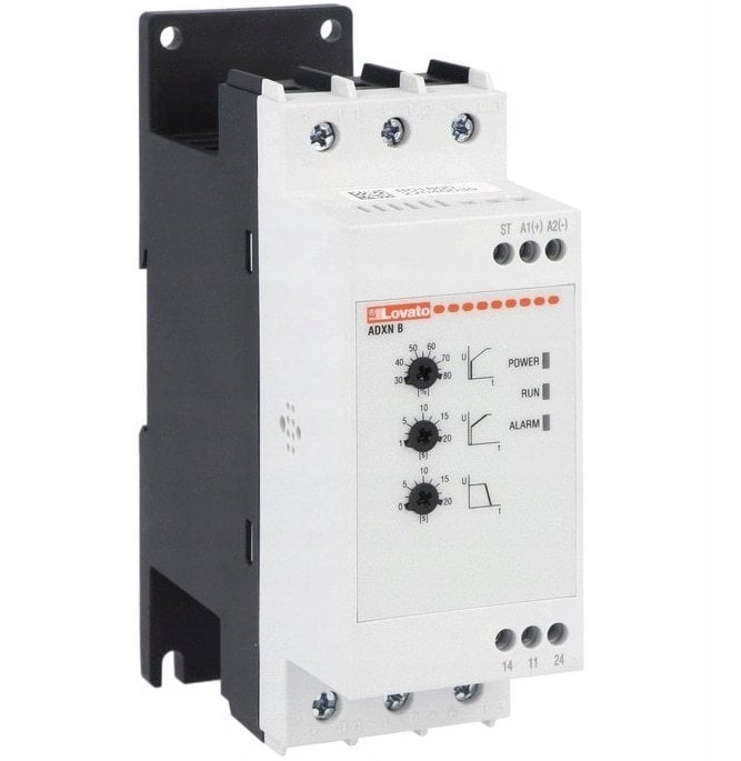 Softstart 2,2kW przy 400VAC 6A wbudowany przekaźnik bypass zasilanie pomocnicze 100...240VAC. ADXNB006