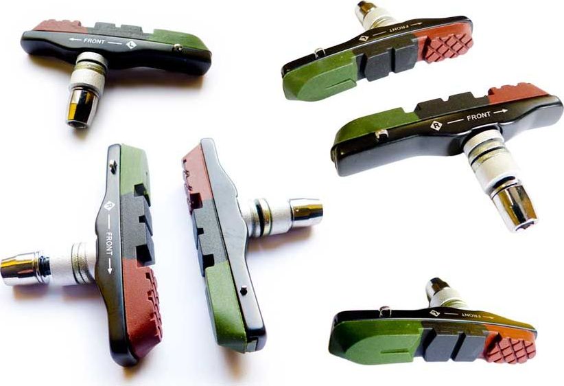 ZEiT Klocki hamulcowe MTB ZEiT Z-709 wymienne trójkolorowe okładziny, czarny korpus uniwersalny