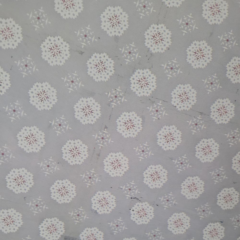 Papier do prezentów 57cmx25m 25m158