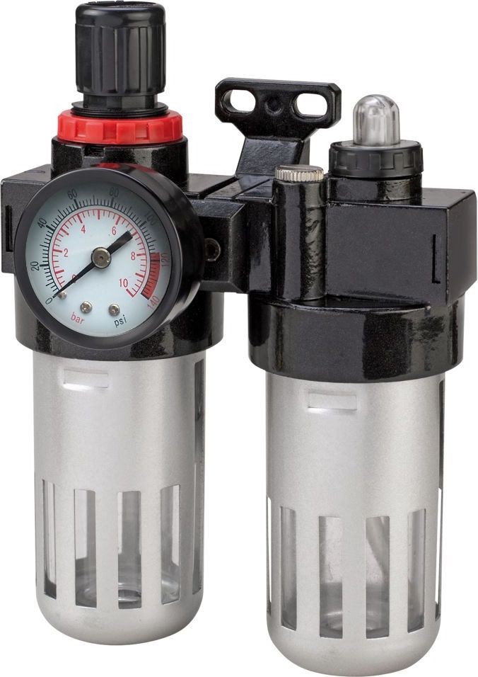 Pro-Line REDUKTOR Z MANOMETREM FILTREM I NAOLEJACZEM 1/4" PROLINE 66387 PROLINE