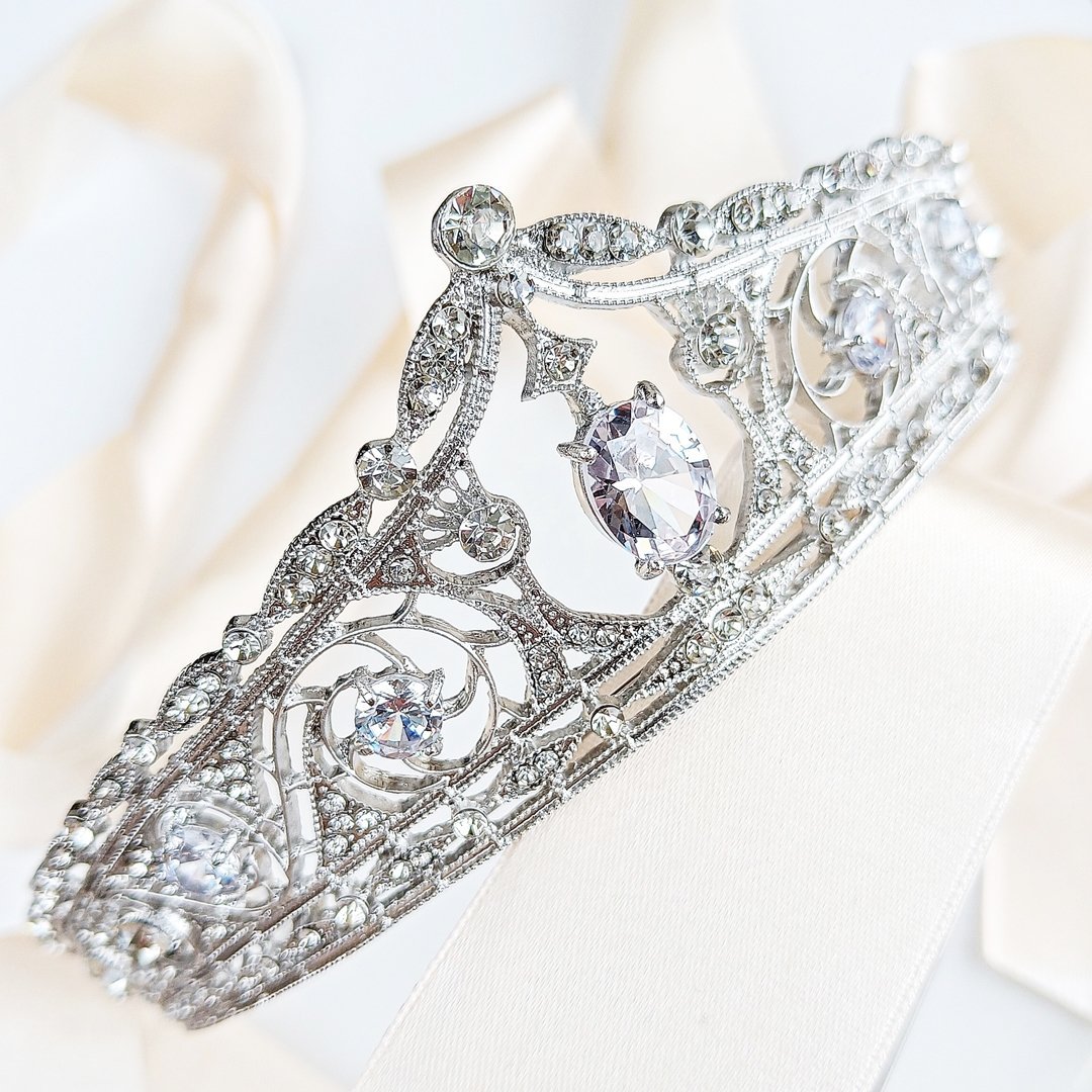 KOKONET ZJAWISKOWA korona ozdobna ozdoba na włosy kamienie wow jakość BLASK srebrna