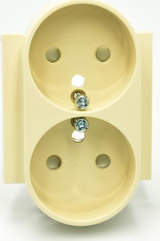 Efapel EFAPEL LOGUS90 ELEMENT CENTRALNY DO GNIAZDA PODWÓJNEGO Z UZIEMIENIEM KOŚĆ SŁONIOWA 90656 TMF