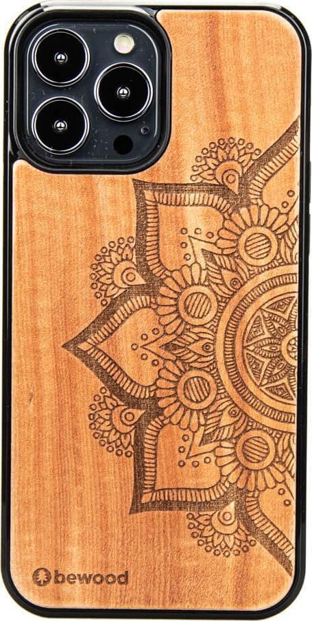 BeWood Drewniane Etui iPhone 13 Pro Max MANDALA JABŁOŃ