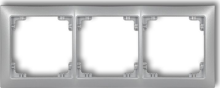 Karlik Ramka Deco Soft uniwersalna potrójna z tworzywa srebrny metalik (7DRSO-3)